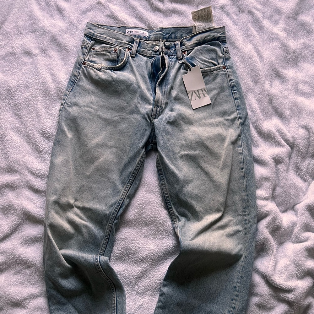 Zara Women's Blue Relaxed Jeans